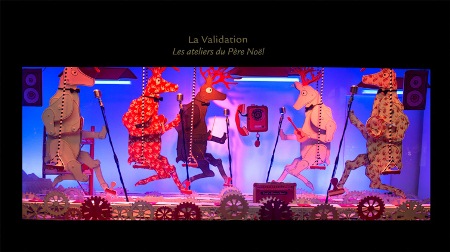 Christmas-Store-Window-Display-09